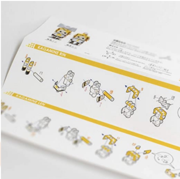 Rin Kagamine and Len Kagamine figures - Picture 6 of 15